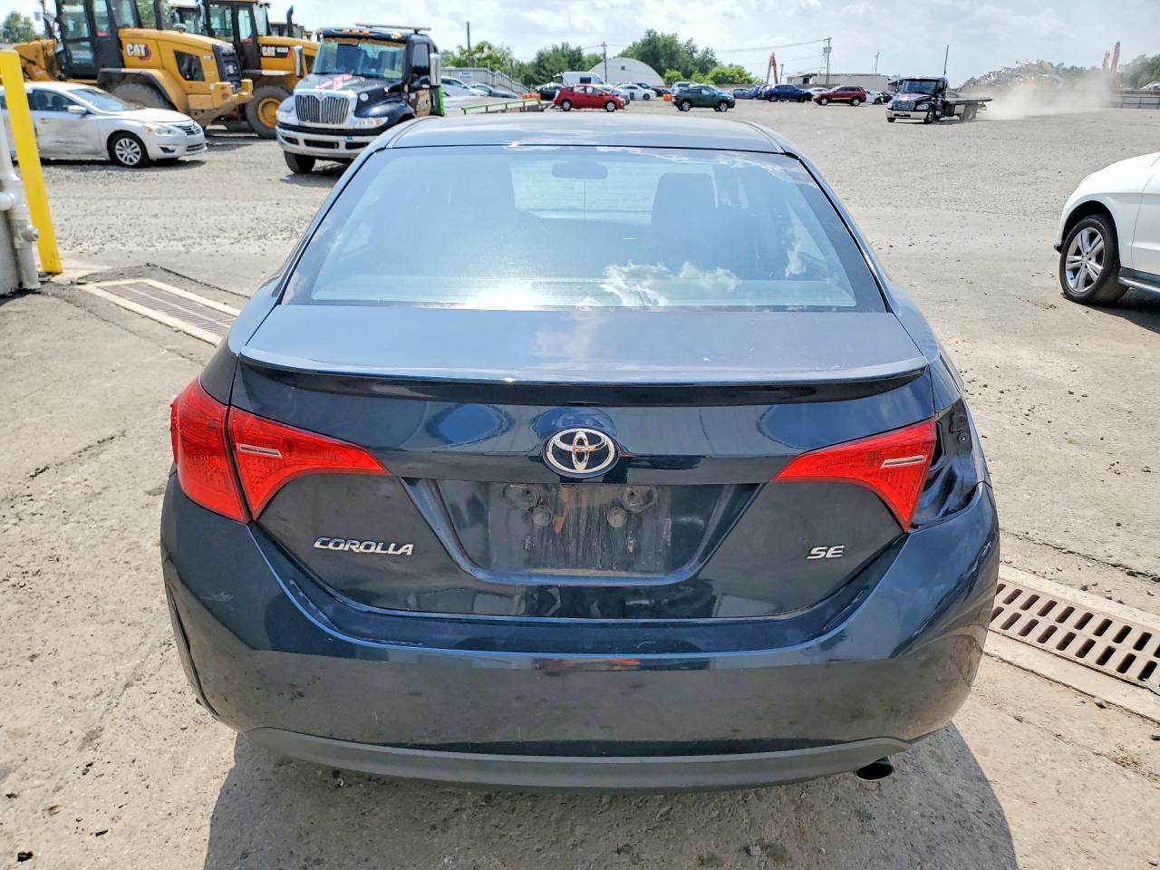 2018 TOYOTA COROLLA