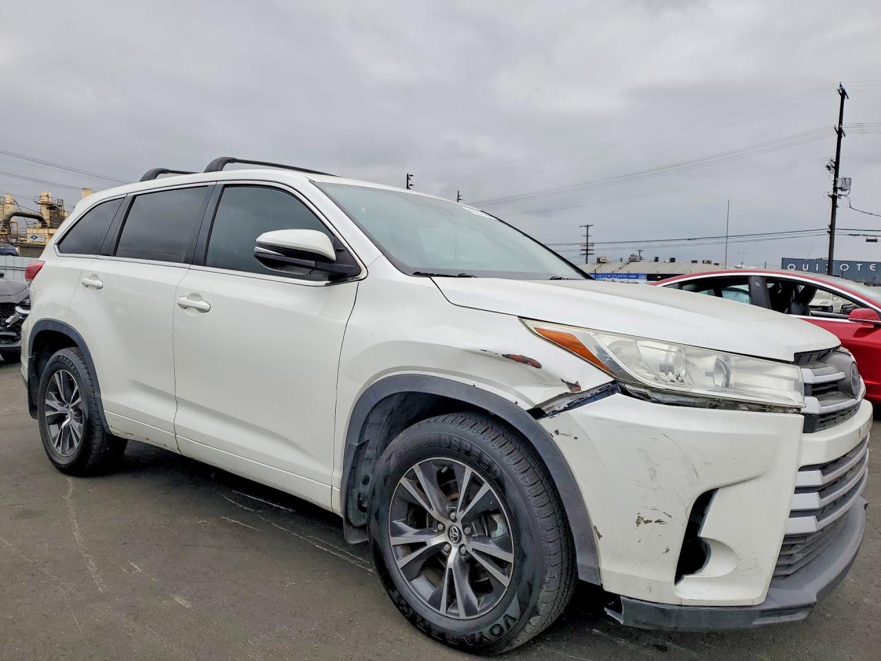 2018 TOYOTA HIGHLANDER