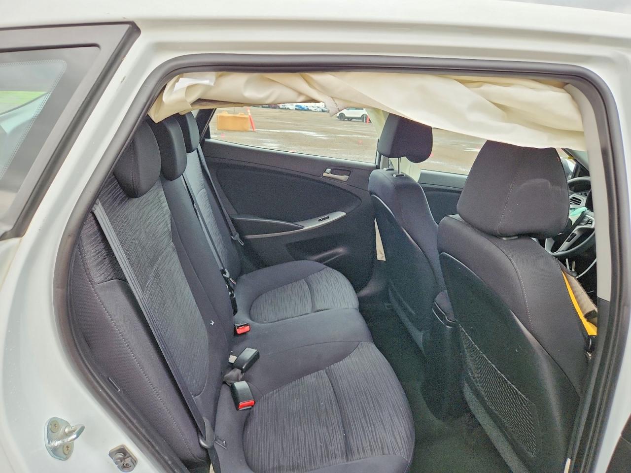 2016 HYUNDAI ACCENT