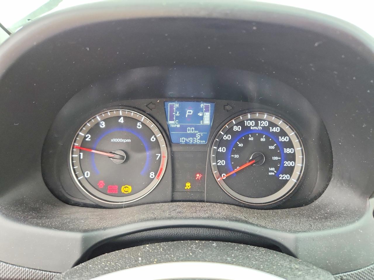 2016 HYUNDAI ACCENT