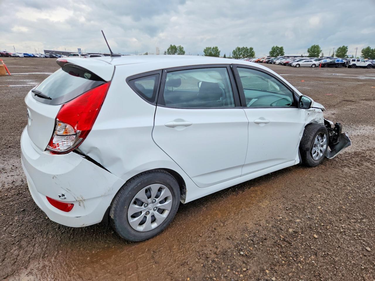 2016 HYUNDAI ACCENT