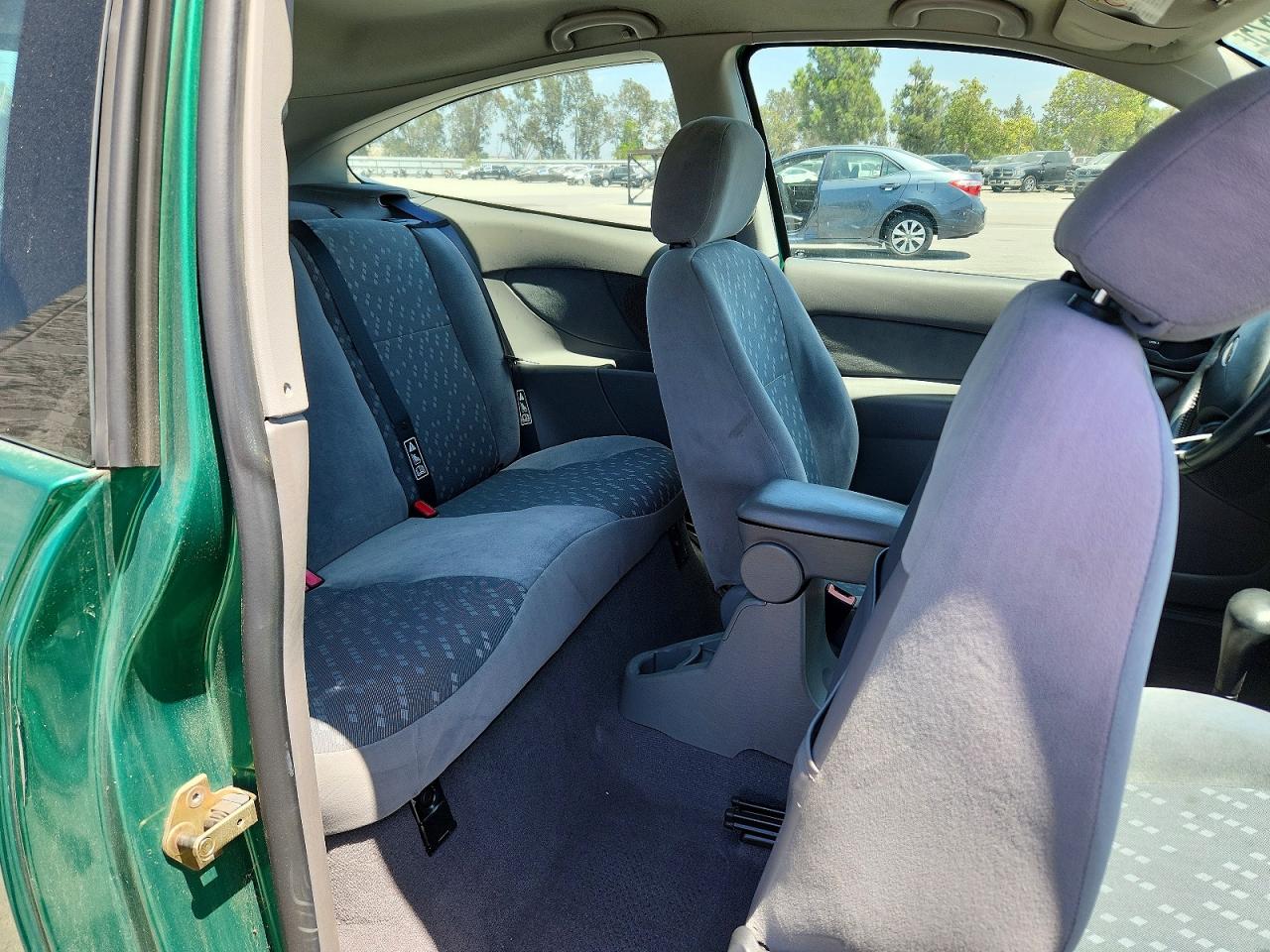 2002 FORD FOCUS