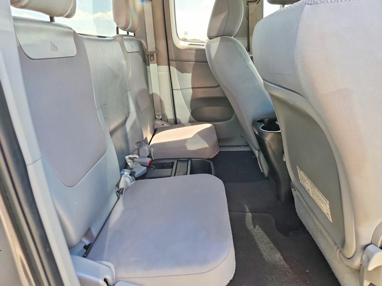 2014 TOYOTA TACOMA