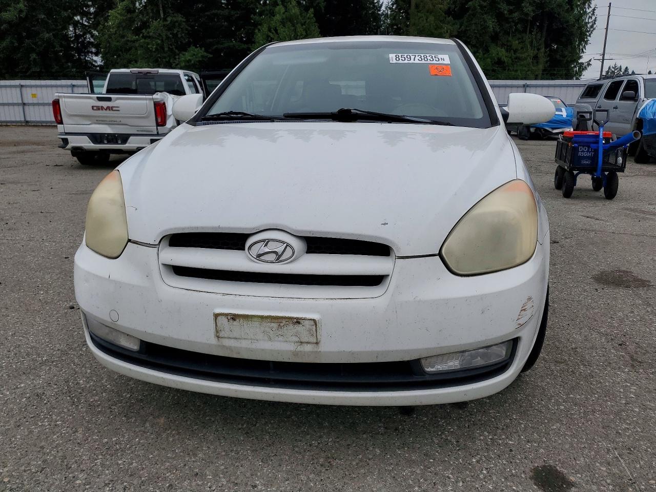 2009 HYUNDAI ACCENT