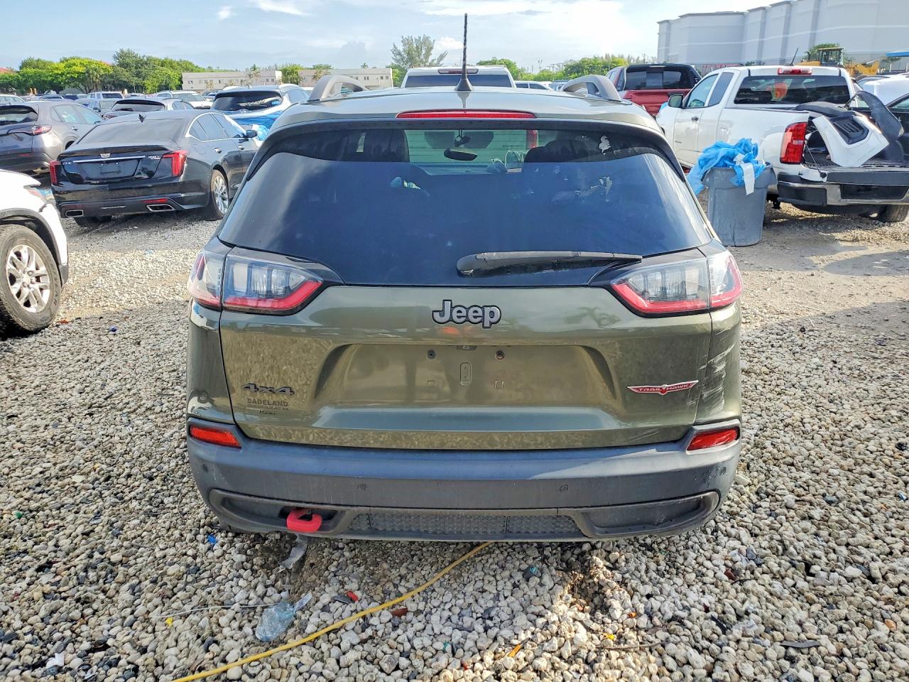 2019 JEEP CHEROKEE