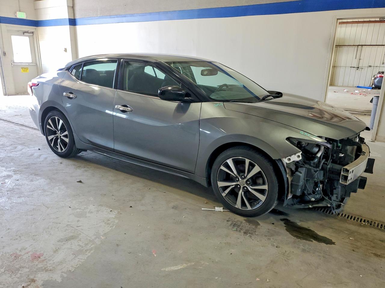 2016 NISSAN MAXIMA