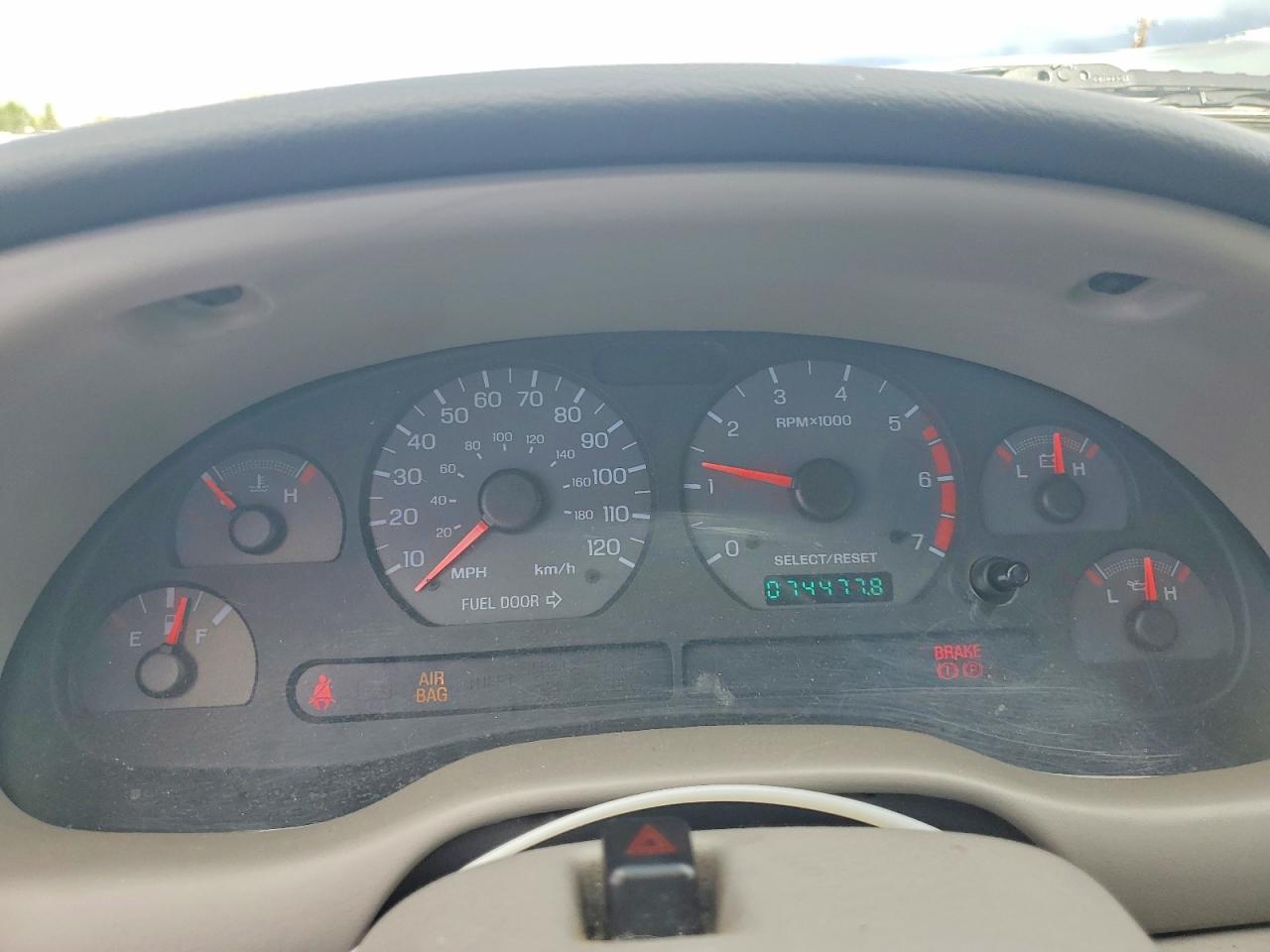 2000 FORD MUSTANG