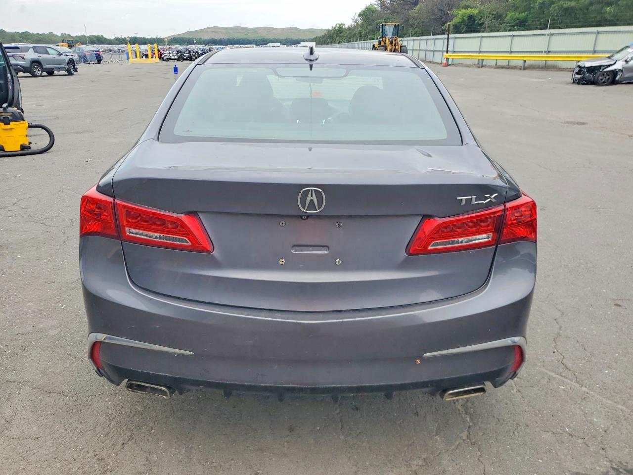 2018 ACURA TLX