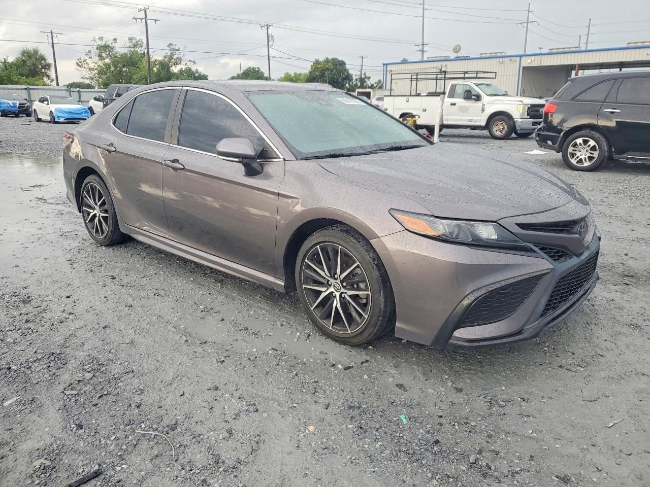 2023 TOYOTA CAMRY