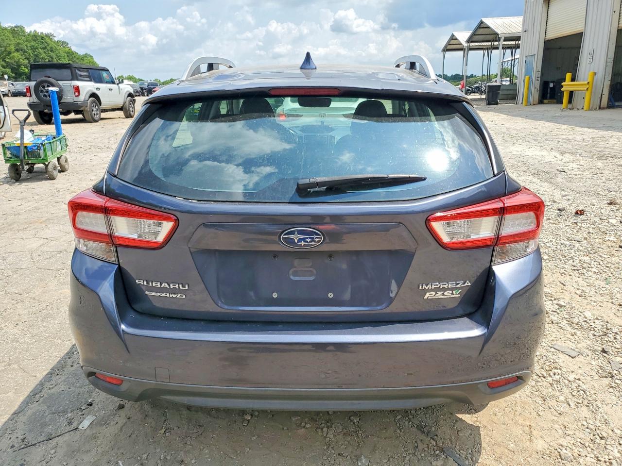2017 SUBARU IMPREZA