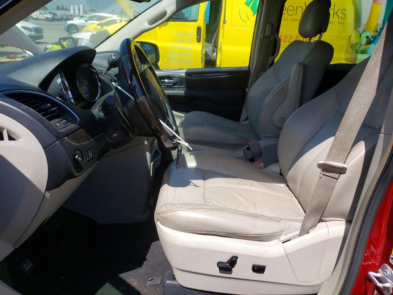 2015 CHRYSLER MINIVAN