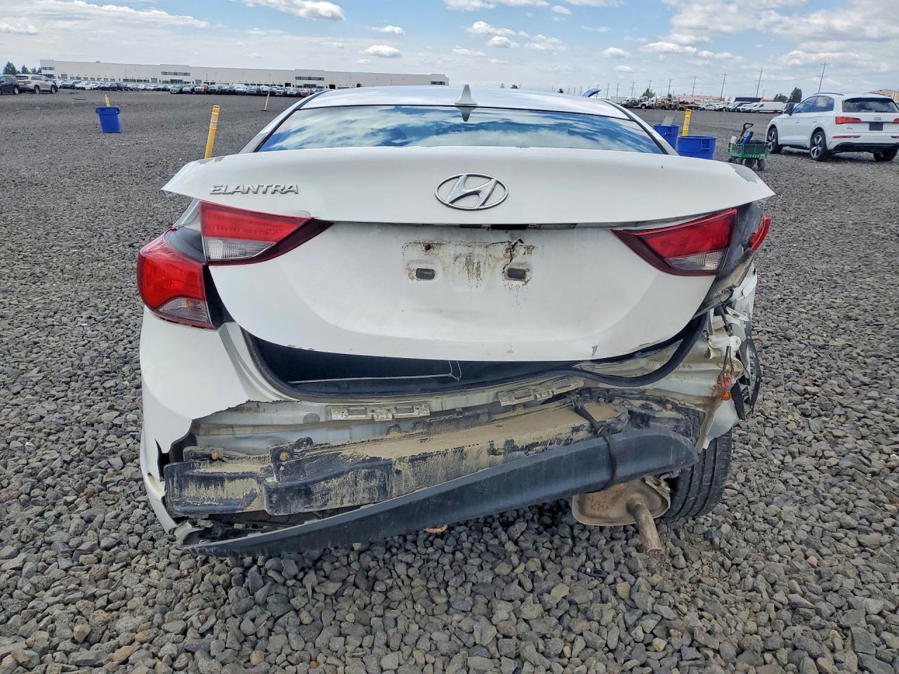 2015 HYUNDAI ELANTRA
