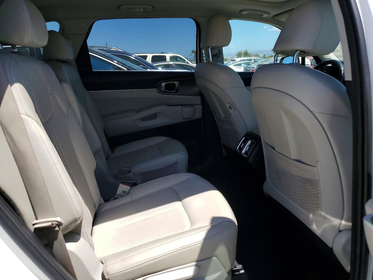 2021 KIA SORENTO