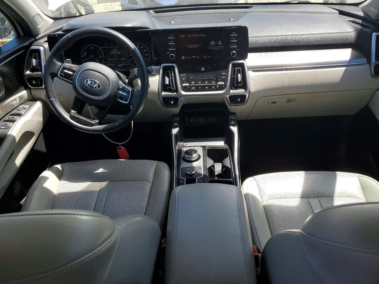 2021 KIA SORENTO