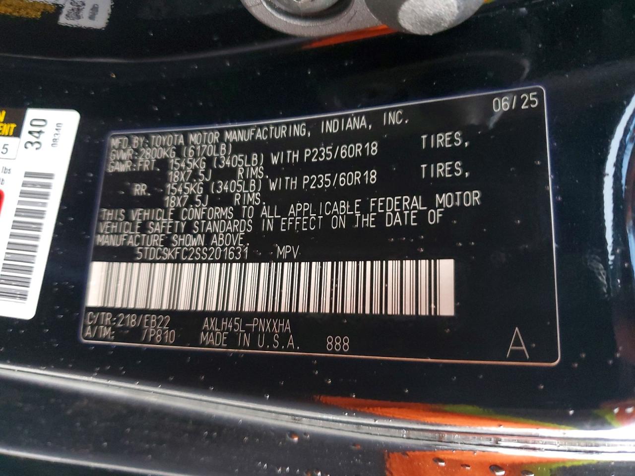 2025 TOYOTA SIENNA