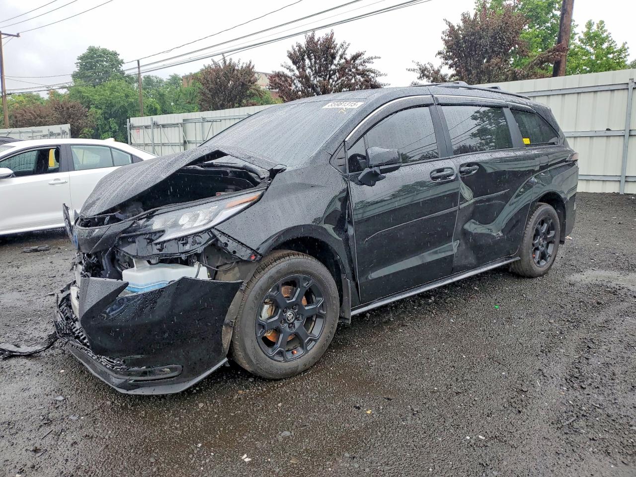 2025 TOYOTA SIENNA