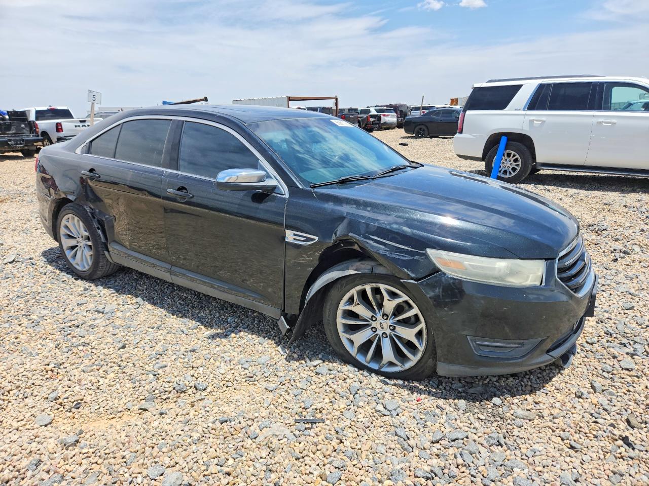 2013 FORD TAURUS