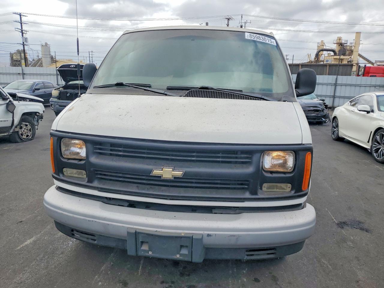 2001 CHEVROLET EXPRESS