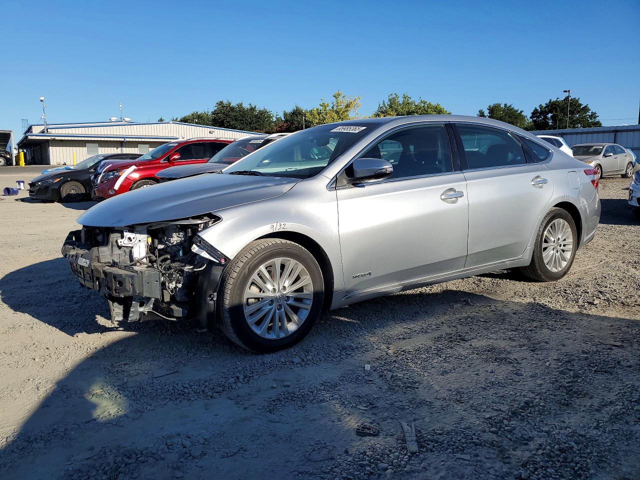 2015 TOYOTA AVALON