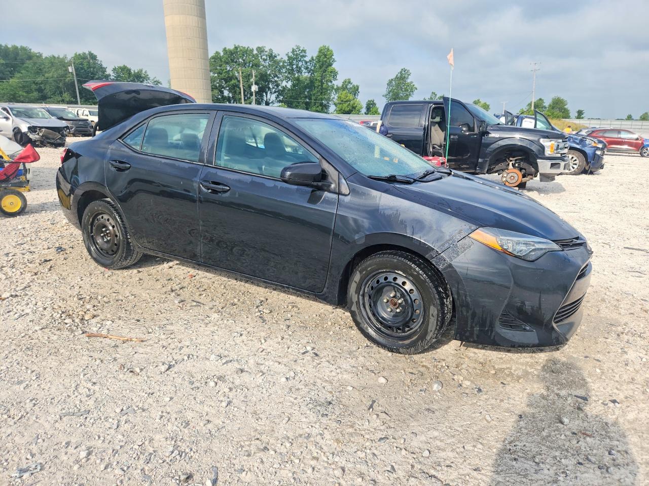 2018 TOYOTA COROLLA