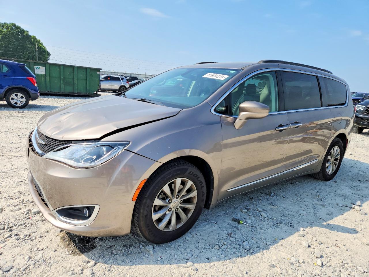 2017 CHRYSLER PACIFICA