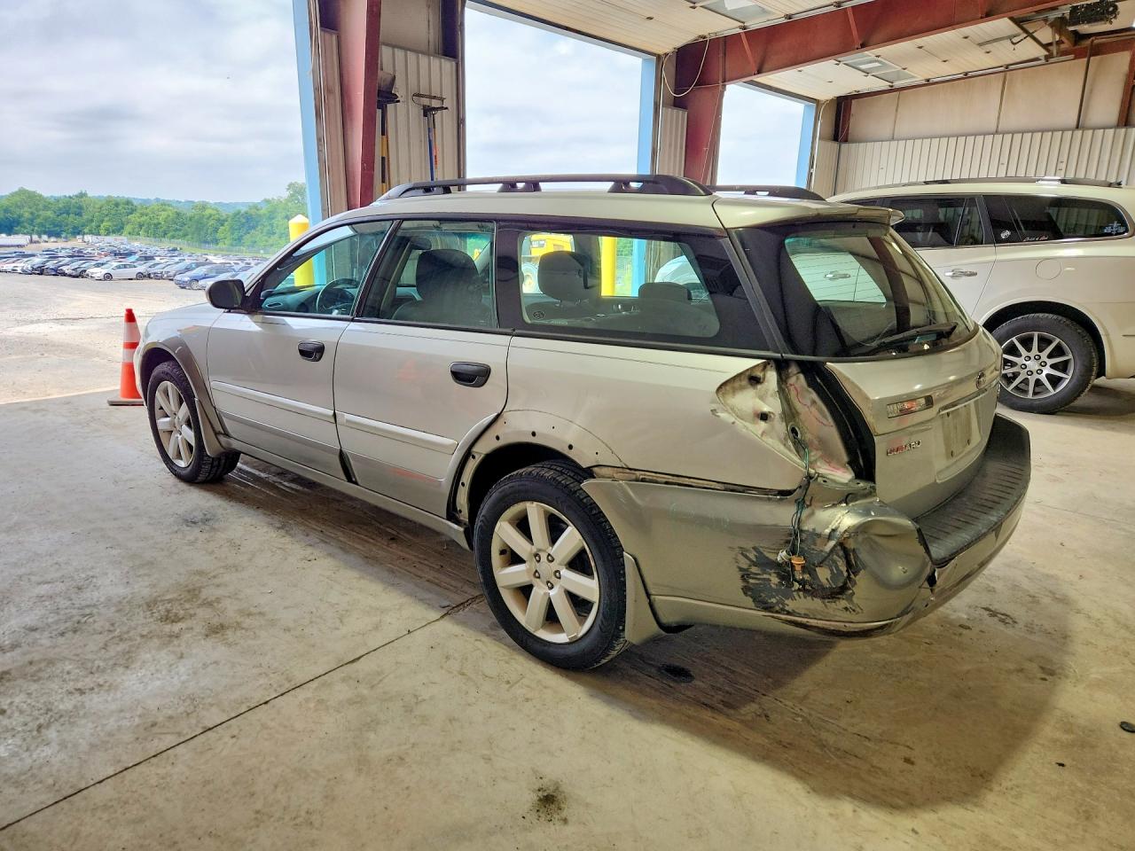 2006 SUBARU LEGACY