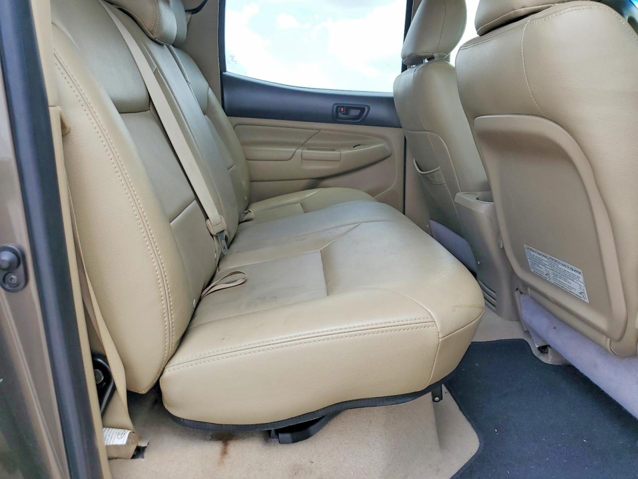2011 TOYOTA TACOMA