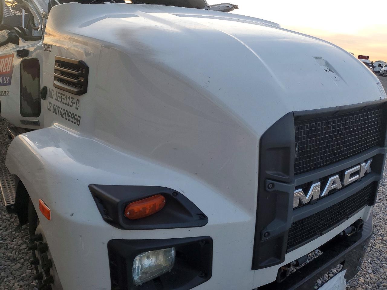 2025 MACK MD