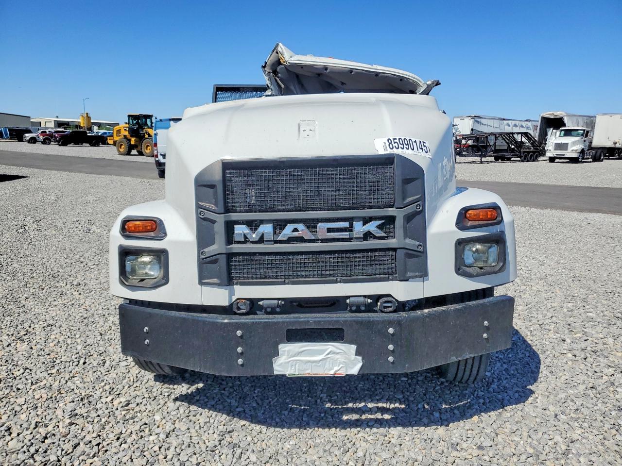 2025 MACK MD