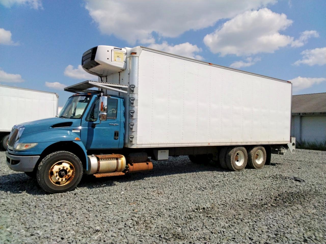 2012 INTERNATIONAL 4000 SERIE