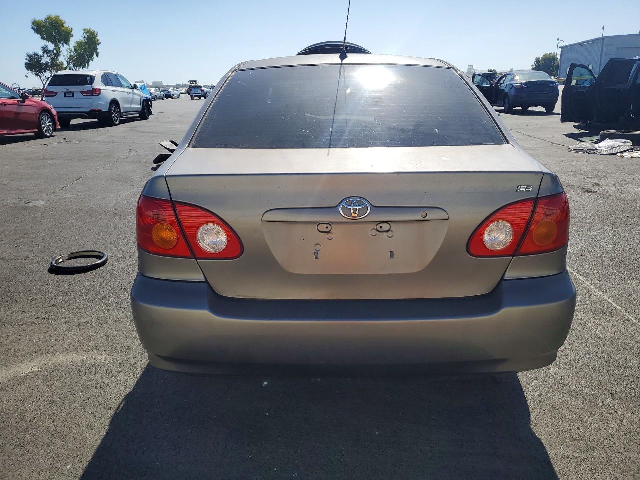 2004 TOYOTA COROLLA
