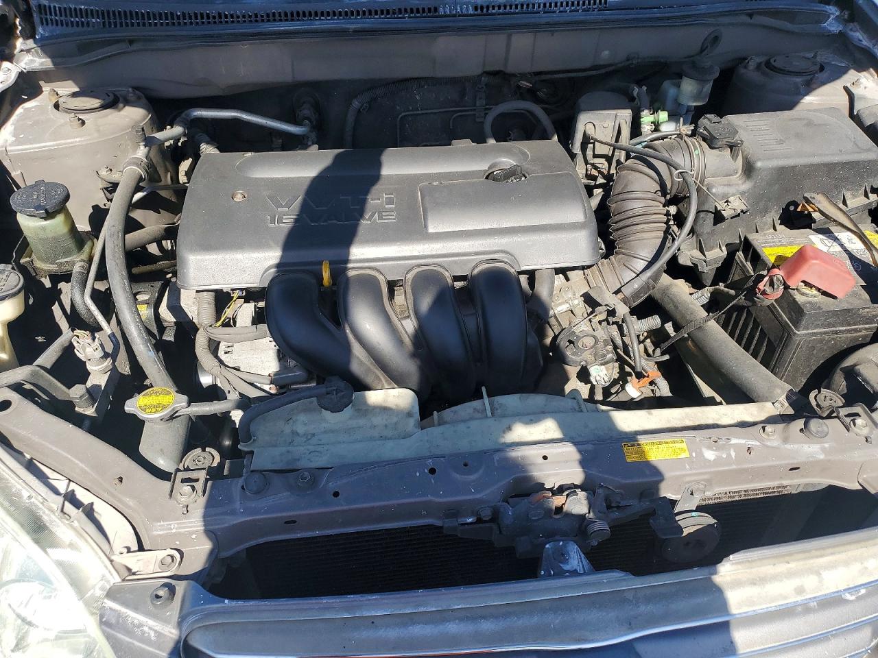 2004 TOYOTA COROLLA