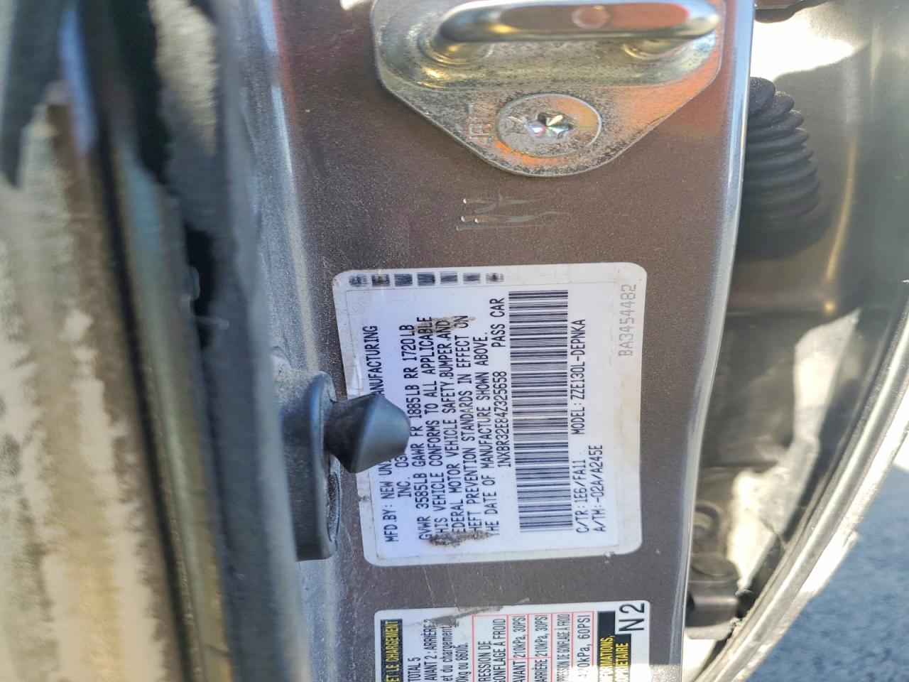 2004 TOYOTA COROLLA
