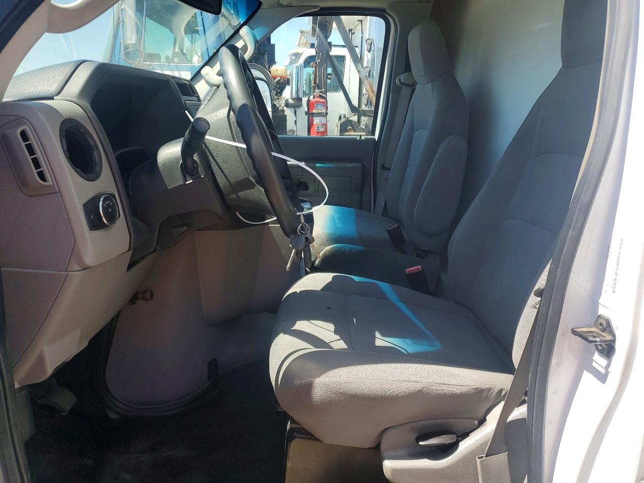 2022 FORD ECONOLINE