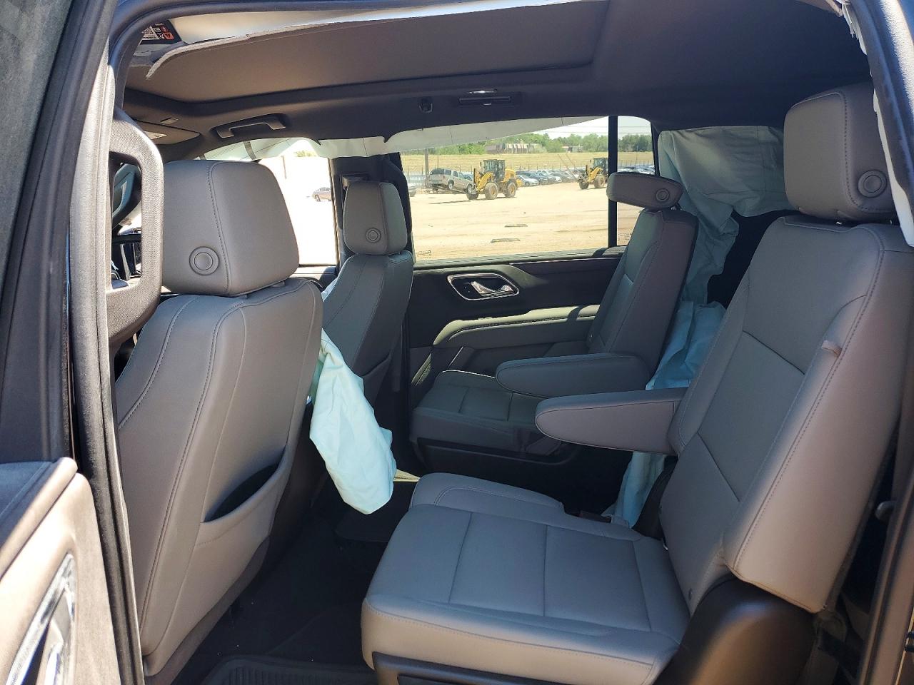 2021 CHEVROLET SUBURBAN