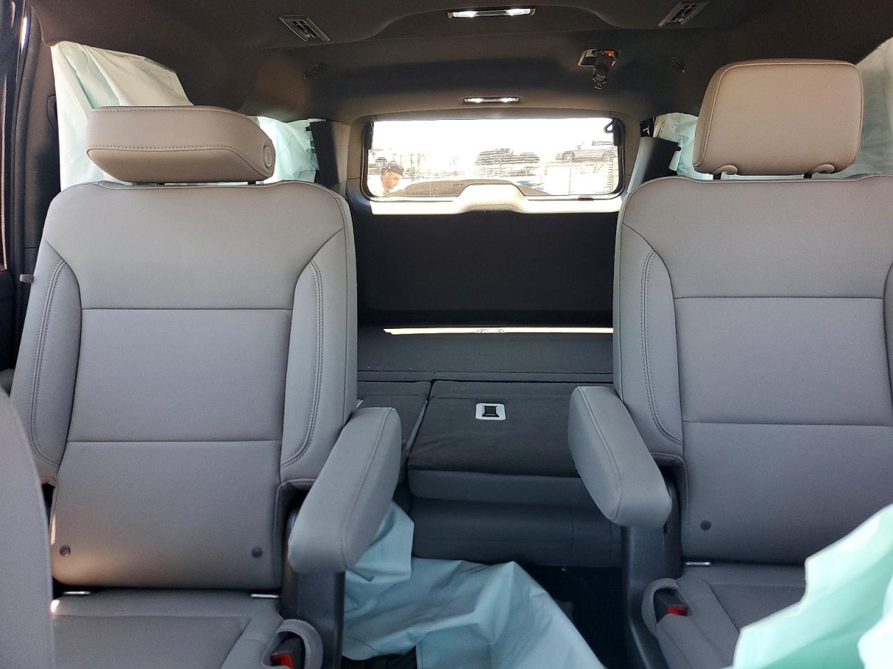 2021 CHEVROLET SUBURBAN