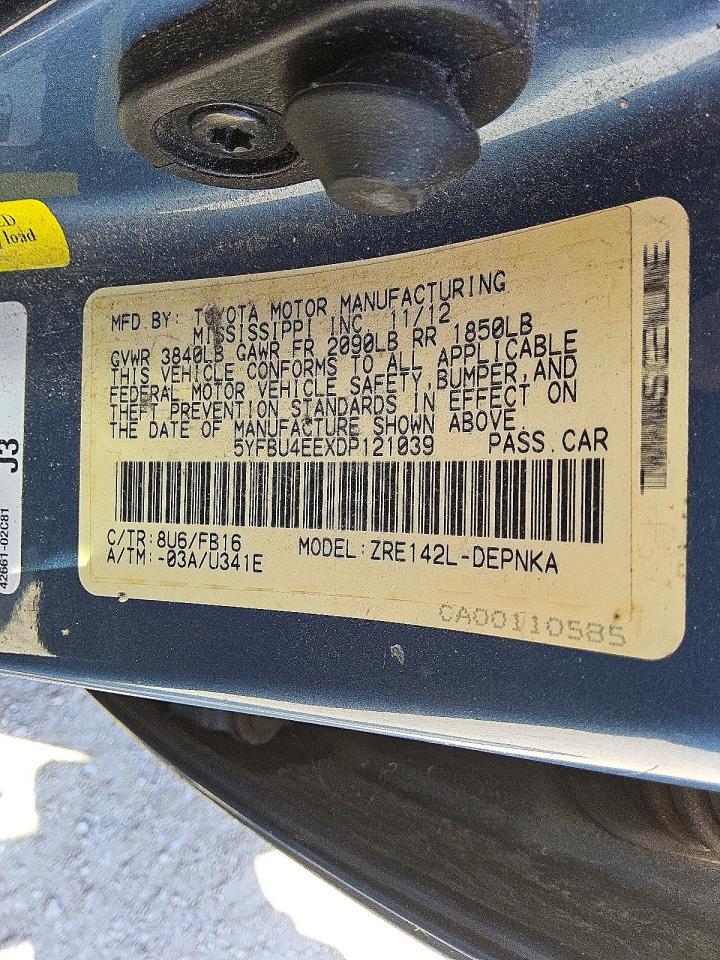 2013 TOYOTA COROLLA