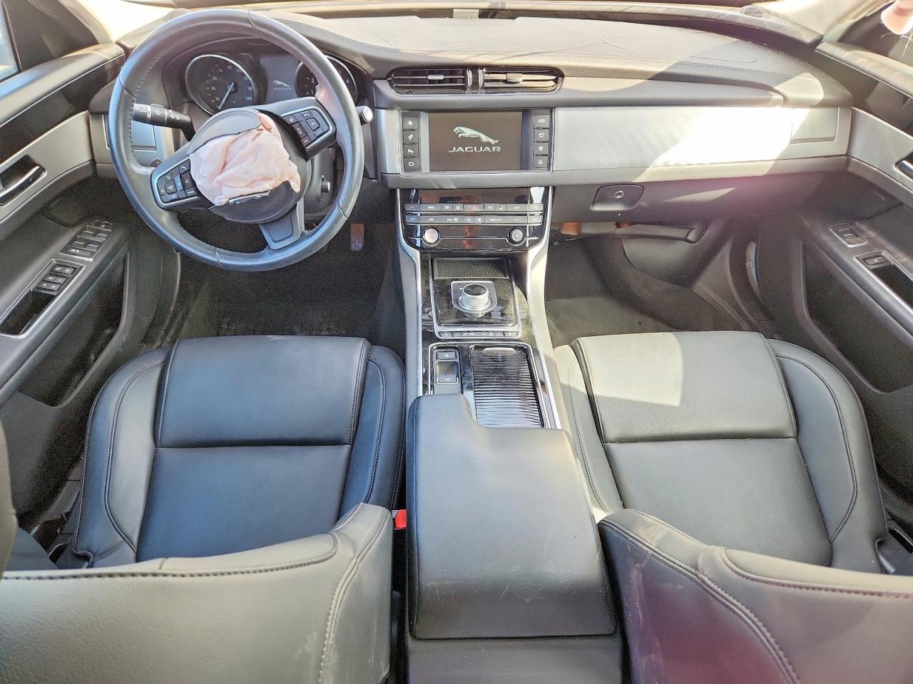 2016 JAGUAR XF