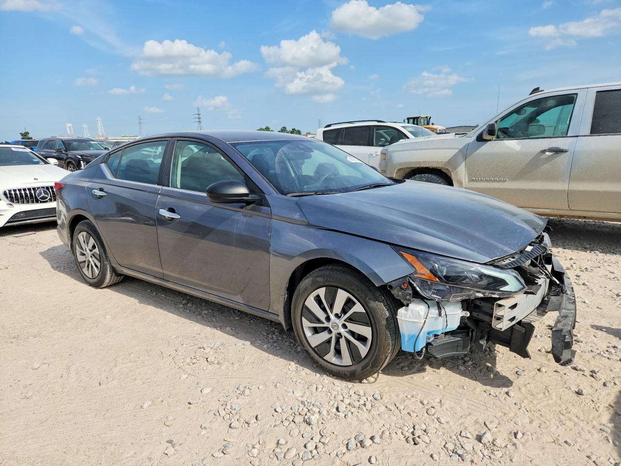2024 NISSAN ALTIMA