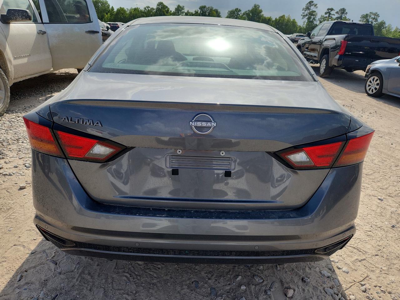 2024 NISSAN ALTIMA