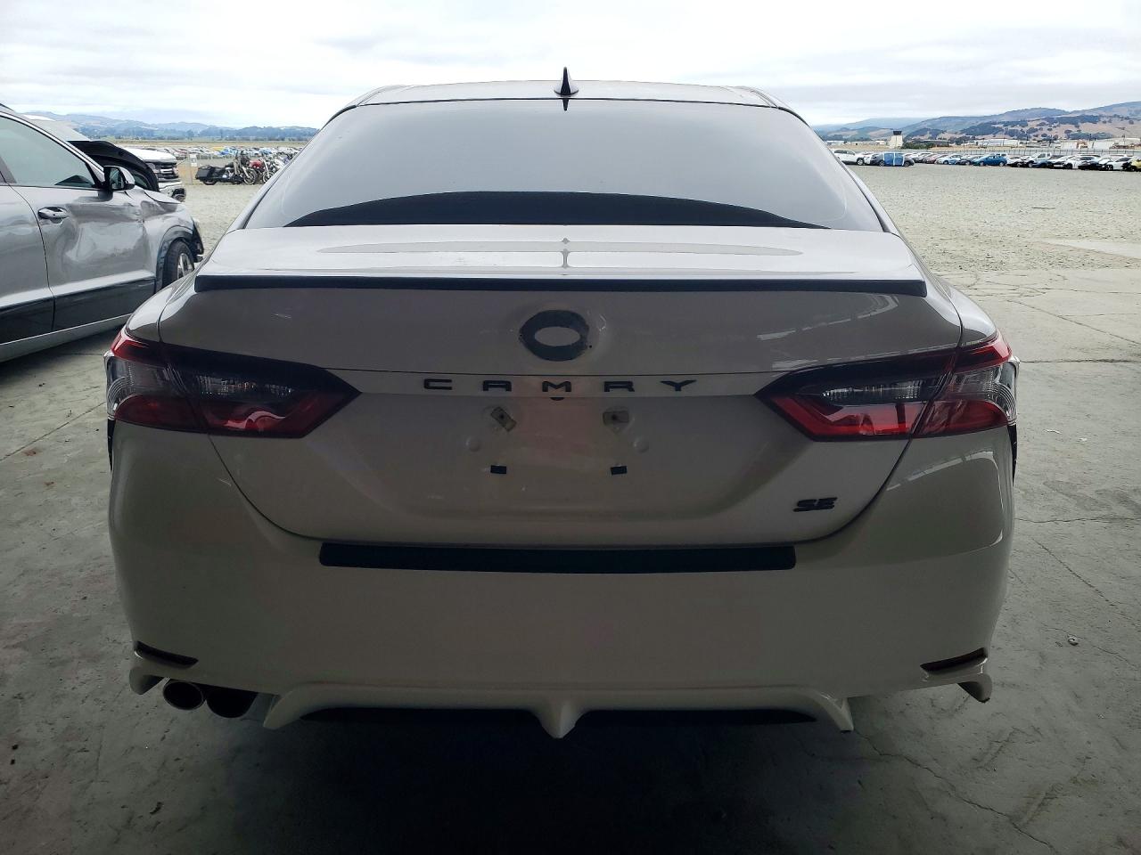 2022 TOYOTA CAMRY SOLA