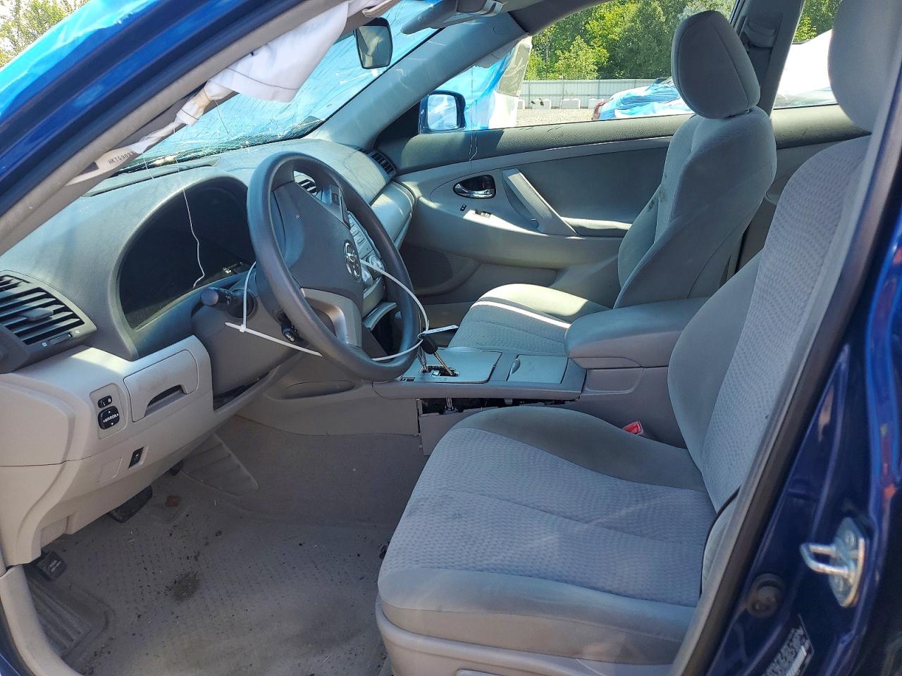 2010 TOYOTA CAMRY