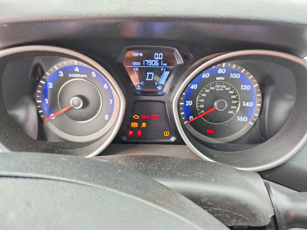 2012 HYUNDAI ELANTRA