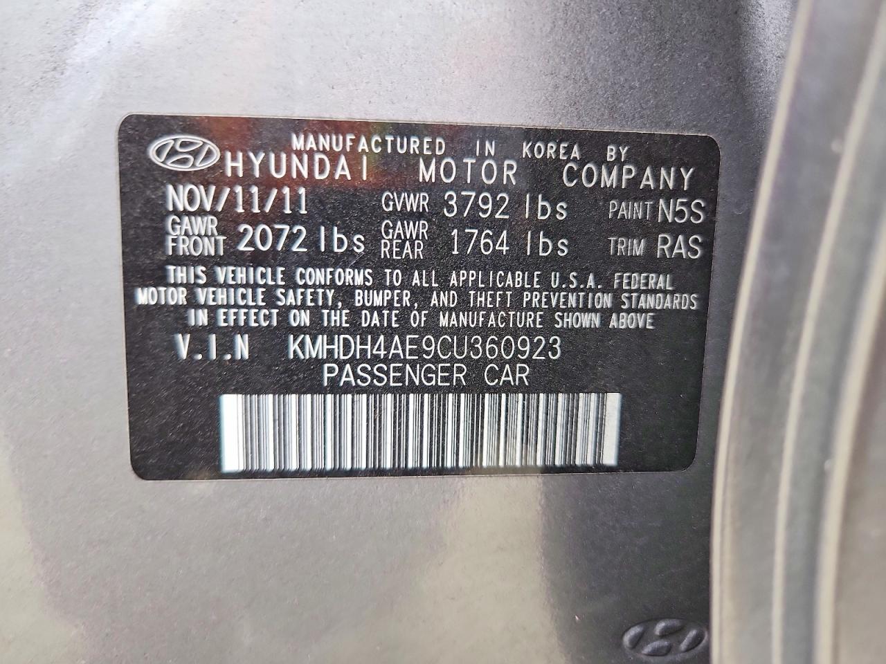 2012 HYUNDAI ELANTRA