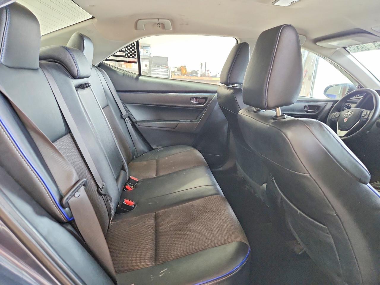 2017 TOYOTA COROLLA