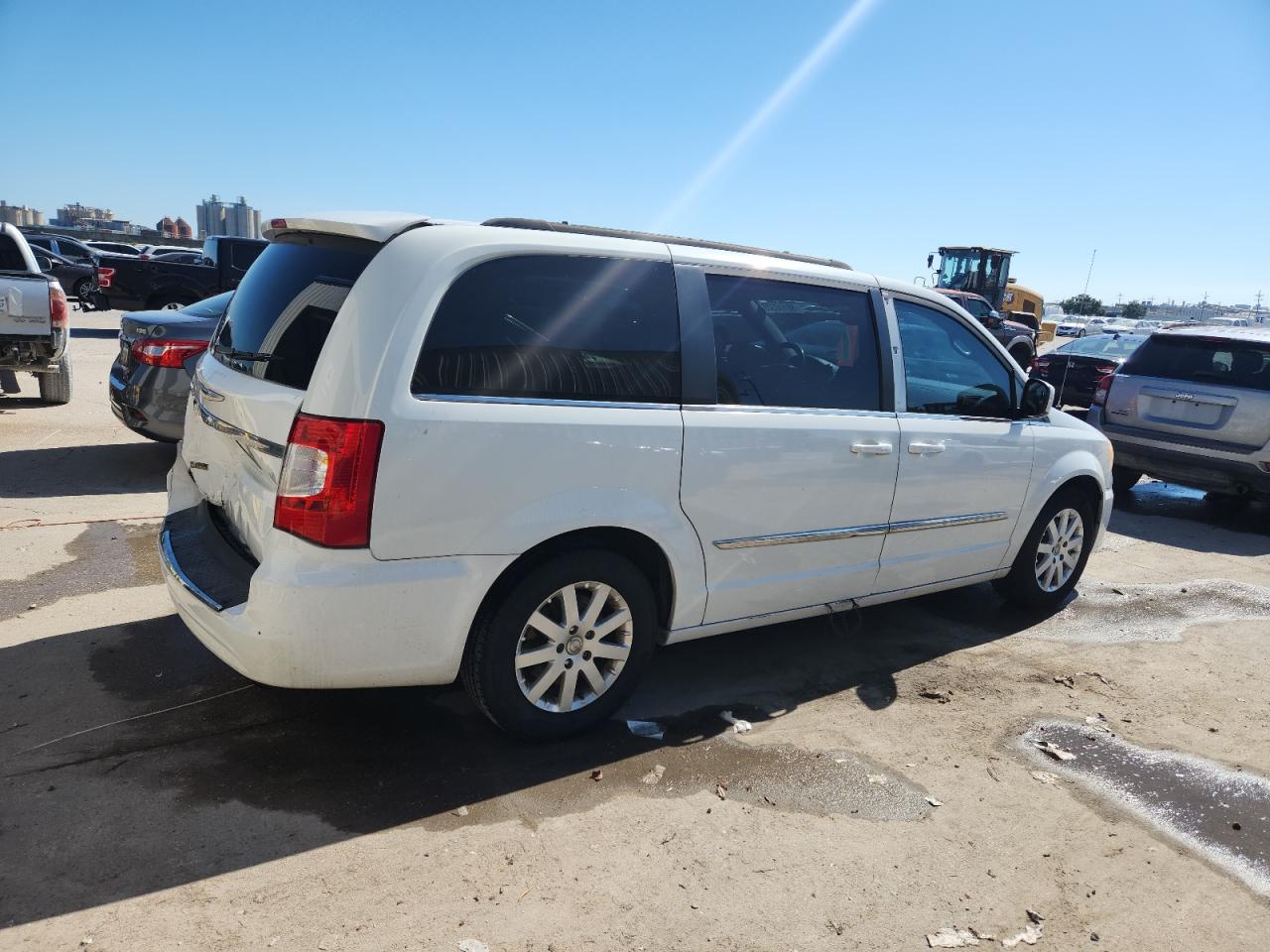 2014 CHRYSLER MINIVAN