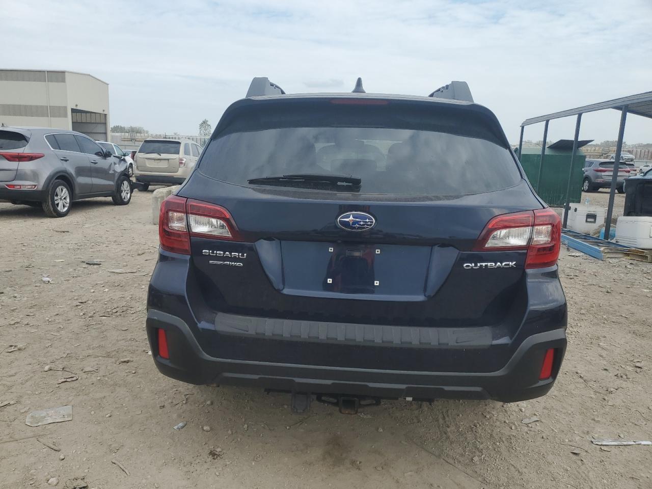 2018 SUBARU OUTBACK