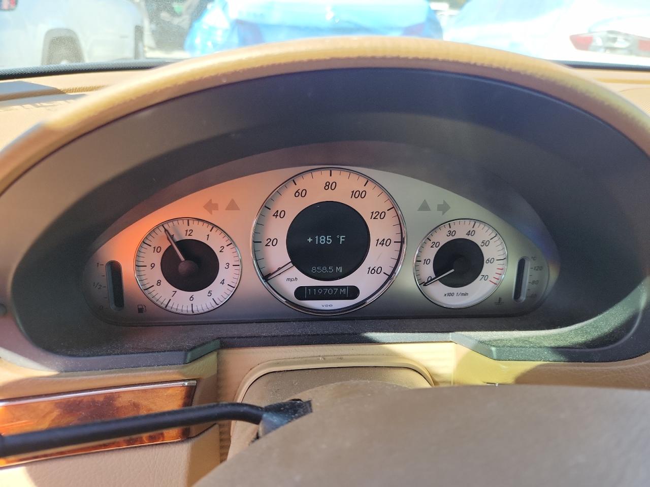 2009 MERCEDES-BENZ E-CLASS
