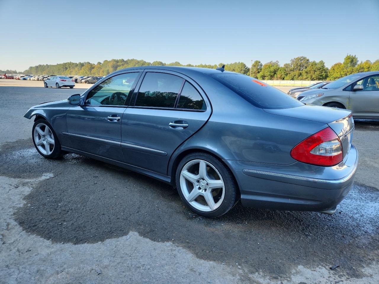 2009 MERCEDES-BENZ E-CLASS