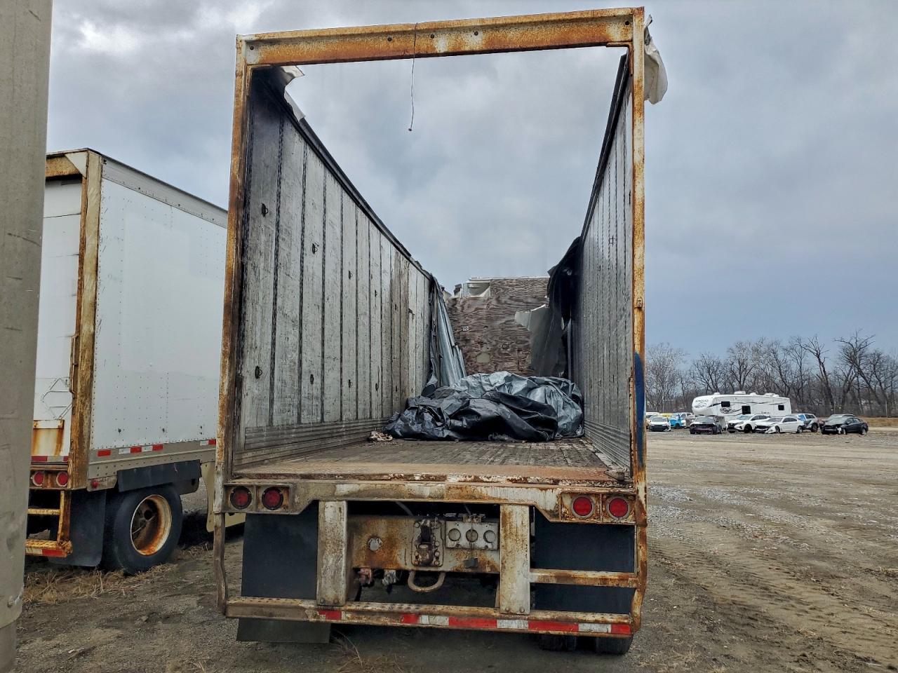 2006 HVEE DRY VAN TR